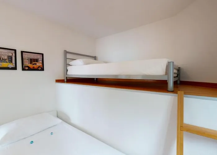 شقة Andrea - Beachfront & Sea-view Terrace