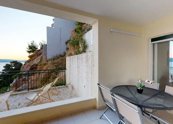 شقة Andrea - Beachfront & Sea-view Terrace Marusici (Split-Dalmatia)