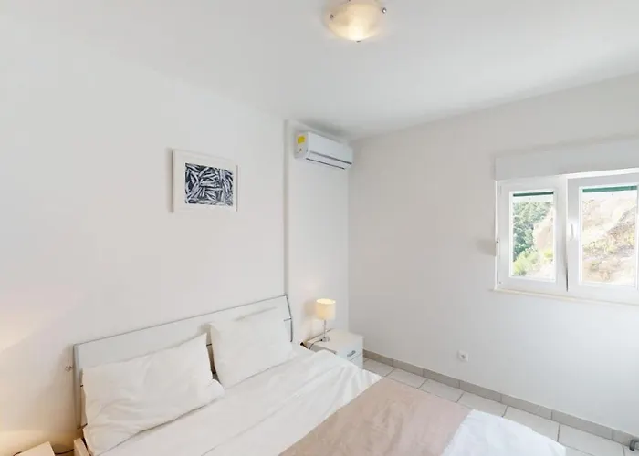 Andrea - Beachfront & Sea-view Terrace Marusici (Split-Dalmatia)