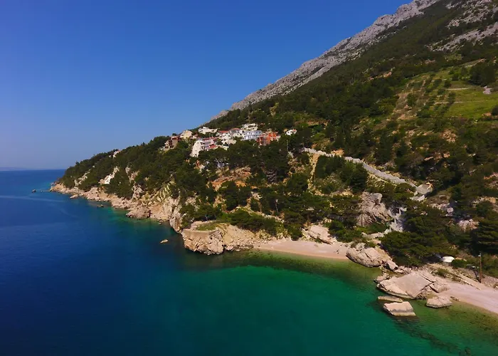 Andrea - Beachfront & Sea-view Terrace Daire Marusici (Split-Dalmatia)