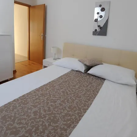 Luxury Andrea