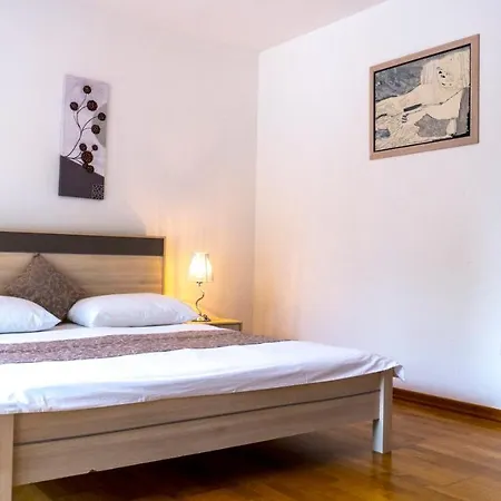 Luxury Andrea Apartment *