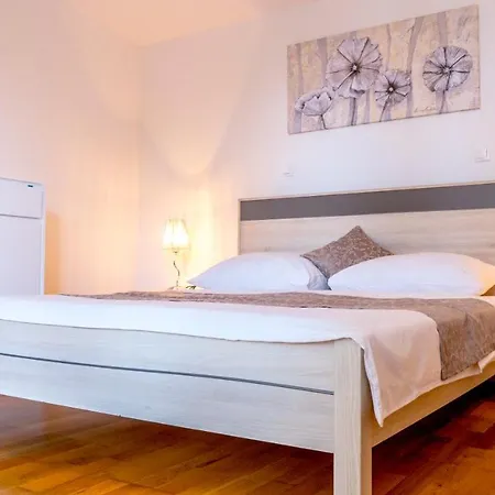 Luxury Andrea Apartment Marusici (Split-Dalmatia)