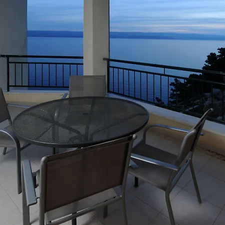 Andrea - Beachfront & Sea-view Terrace