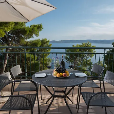 Lejlighed Andrea - Beachfront & Sea-view Terrace
