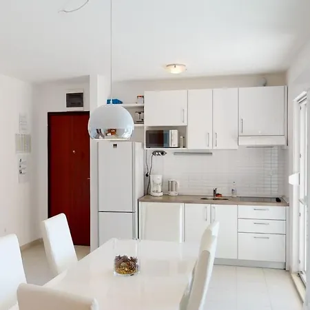 Andrea - Beachfront & Sea-view Terrace