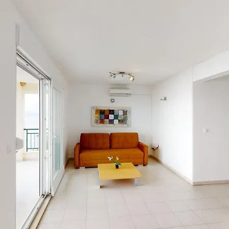 Andrea - Beachfront & Sea-view Terrace Appartement *
