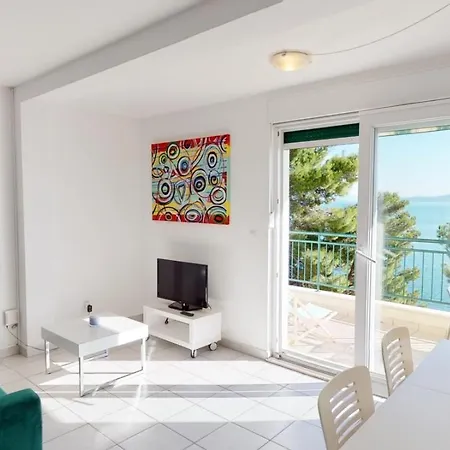 Andrea - Beachfront & Sea-view Terrace Apartmán *